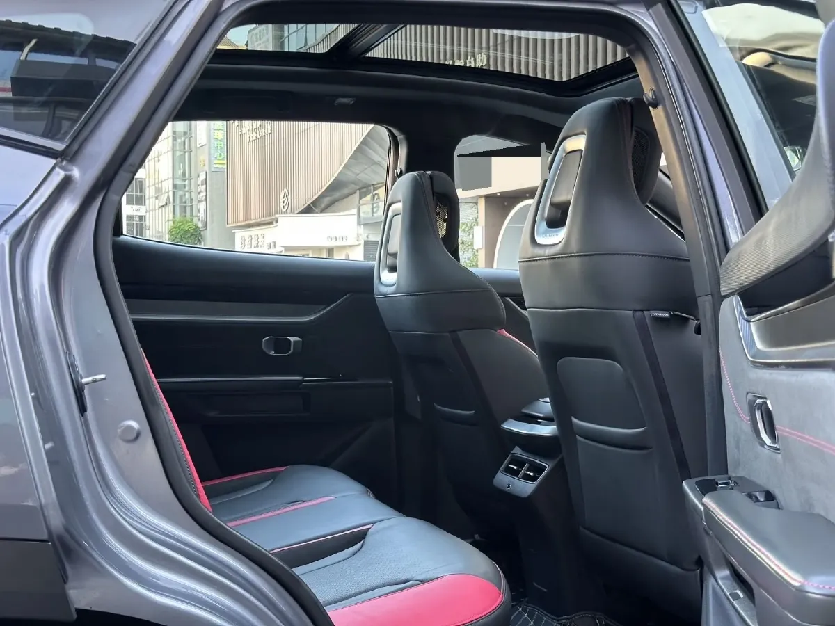 2022 Jetour DASHING 1.6T 197HP L4 7DCT,autocango,china used car exporter,china ev exporter,chinese used car exporter,chinese used ev exporter