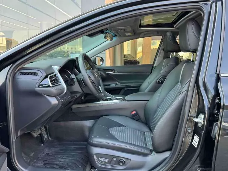 2022 Toyota Camry 2.0L 178HP L4 CVT,autocango,china used car exporter,china ev exporter,chinese used car exporter,chinese used ev exporter