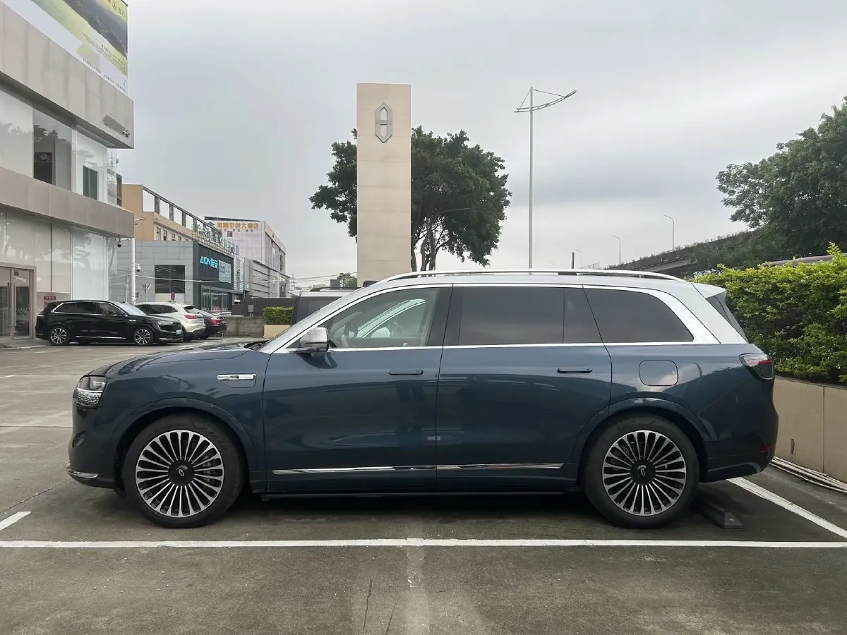 2024 AITO AITO M9 1.5T 152HP L4 REEV 42KWH,autocango,china used car exporter,china ev exporter,chinese used car exporter,chinese used ev exporter