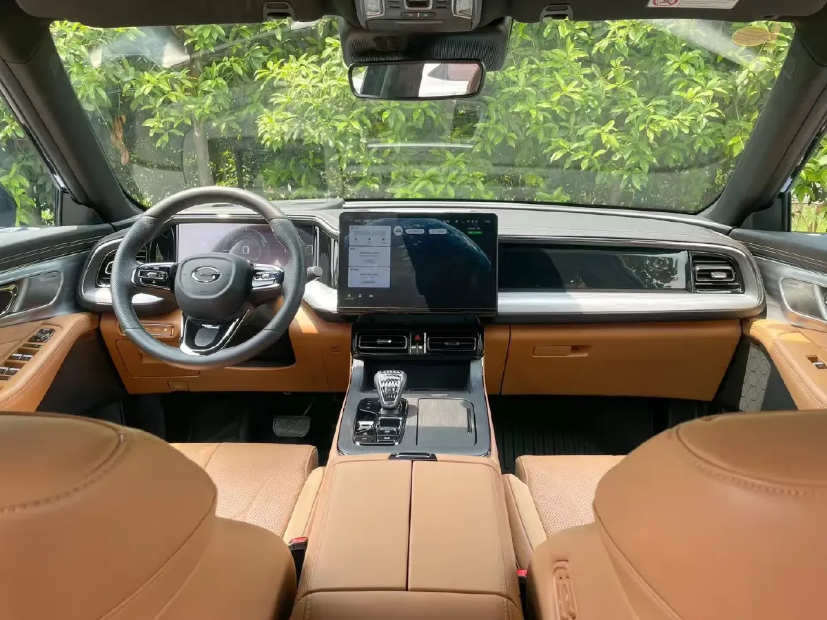 2023 Hyundai Santafe 2.0T 230HP L4 8AT,autocango,china used car exporter,china ev exporter,chinese used car exporter,chinese used ev exporter