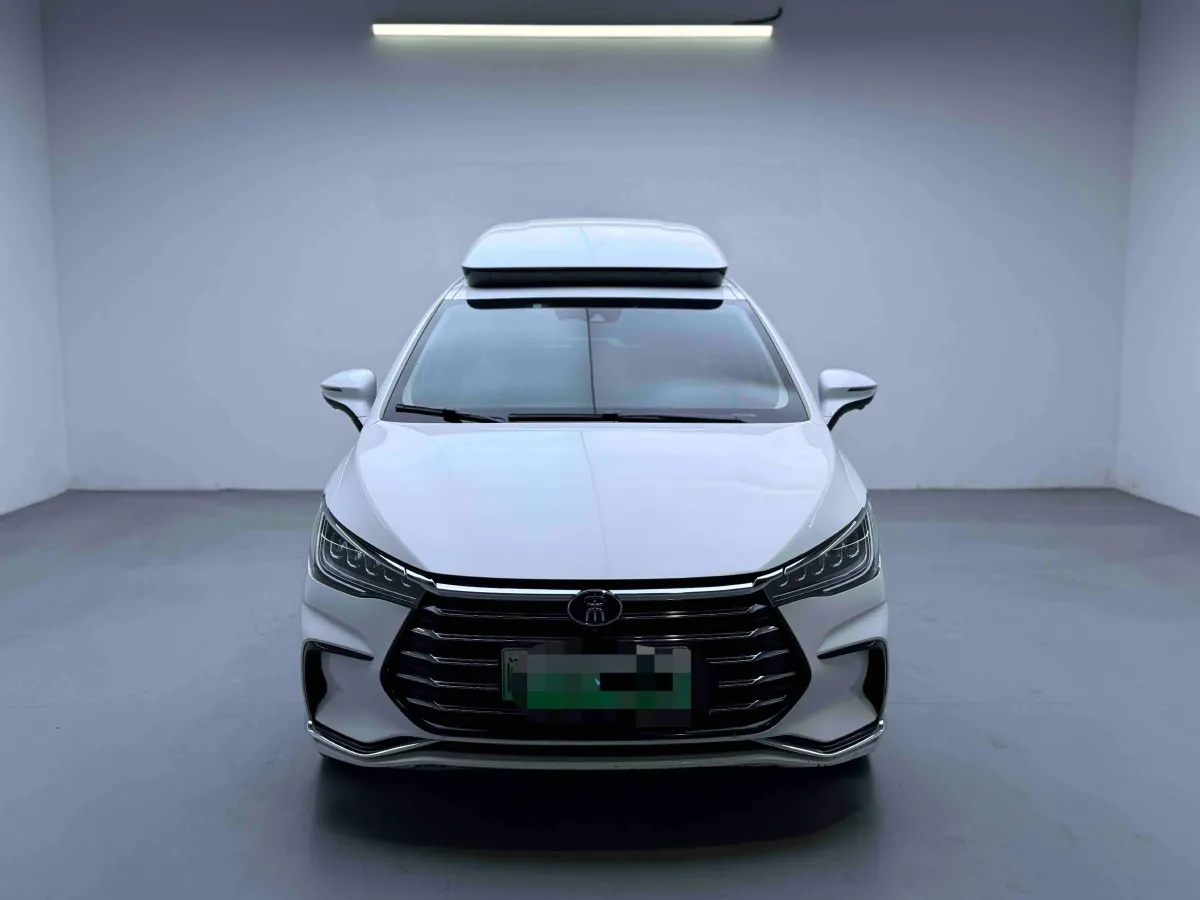 2022 Skyworth HT-i 1.5L 110HP L4 E-CVT PHEV 21.68KWH,autocango,china used car exporter,china ev exporter,chinese used car exporter,chinese used ev exporter