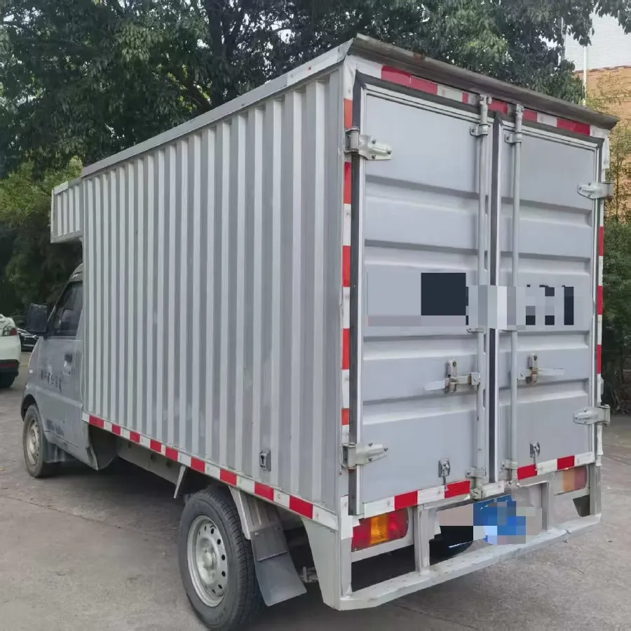 2021 WuLing RongGuang Mini Truck 1.5L 99HP L4 5MT,autocango,china used car exporter,china ev exporter,chinese used car exporter,chinese used ev exporter