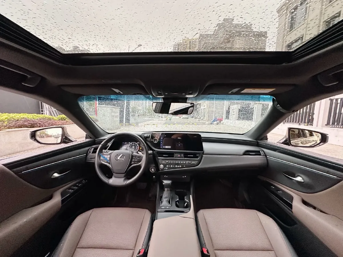 2022 Lexus ES 2.0L 173HP L4 CVT,autocango,china used car exporter,china ev exporter,chinese used car exporter,chinese used ev exporter