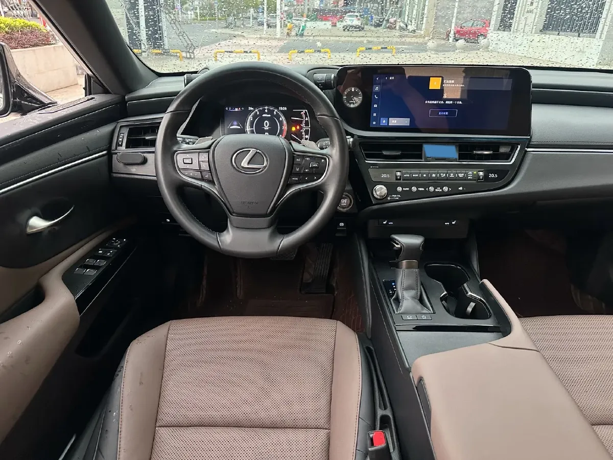 2022 Lexus ES 2.0L 173HP L4 CVT,autocango,china used car exporter,china ev exporter,chinese used car exporter,chinese used ev exporter