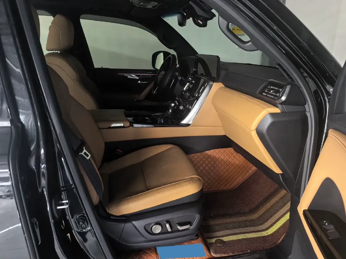 2022 Lexus UX 2.0L 146HP L4 E-CVT Hybrid,autocango,china used car exporter,china ev exporter,chinese used car exporter,chinese used ev exporter