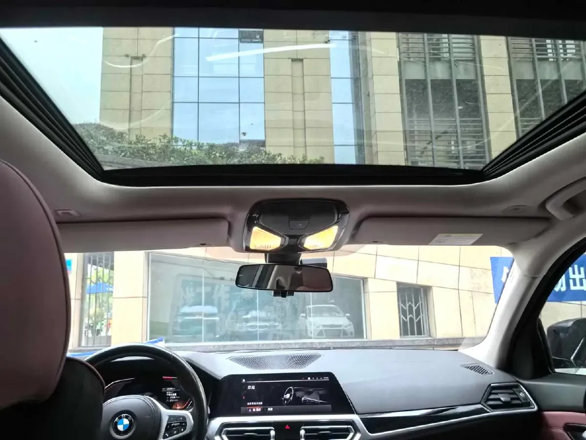 2021 BMW 3 Series 2.0T 156HP L4 8AT,autocango,china used car exporter,china ev exporter,chinese used car exporter,chinese used ev exporter