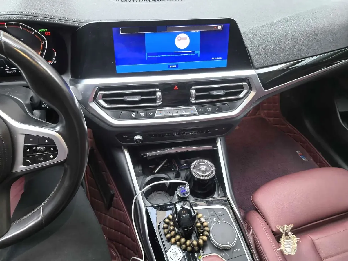 2021 BMW 3 Series 2.0T 156HP L4 8AT,autocango,china used car exporter,china ev exporter,chinese used car exporter,chinese used ev exporter