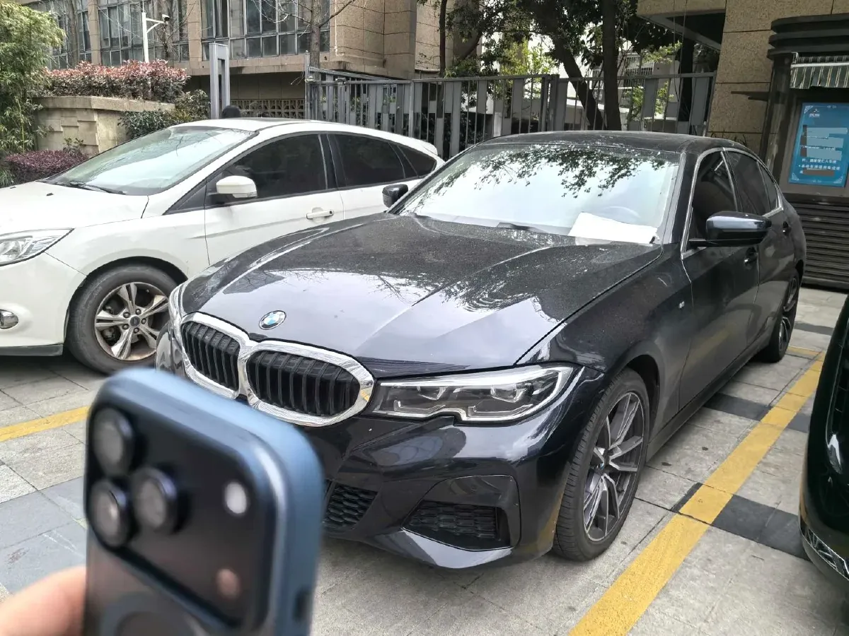 2021 BMW 3 Series 2.0T 156HP L4 8AT,autocango,china used car exporter,china ev exporter,chinese used car exporter,chinese used ev exporter