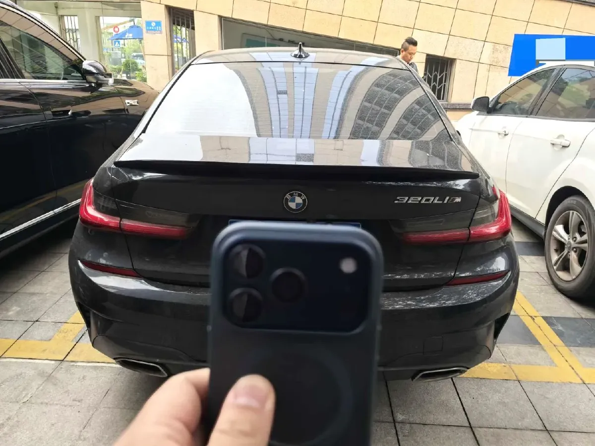 2021 BMW 3 Series 2.0T 156HP L4 8AT,autocango,china used car exporter,china ev exporter,chinese used car exporter,chinese used ev exporter