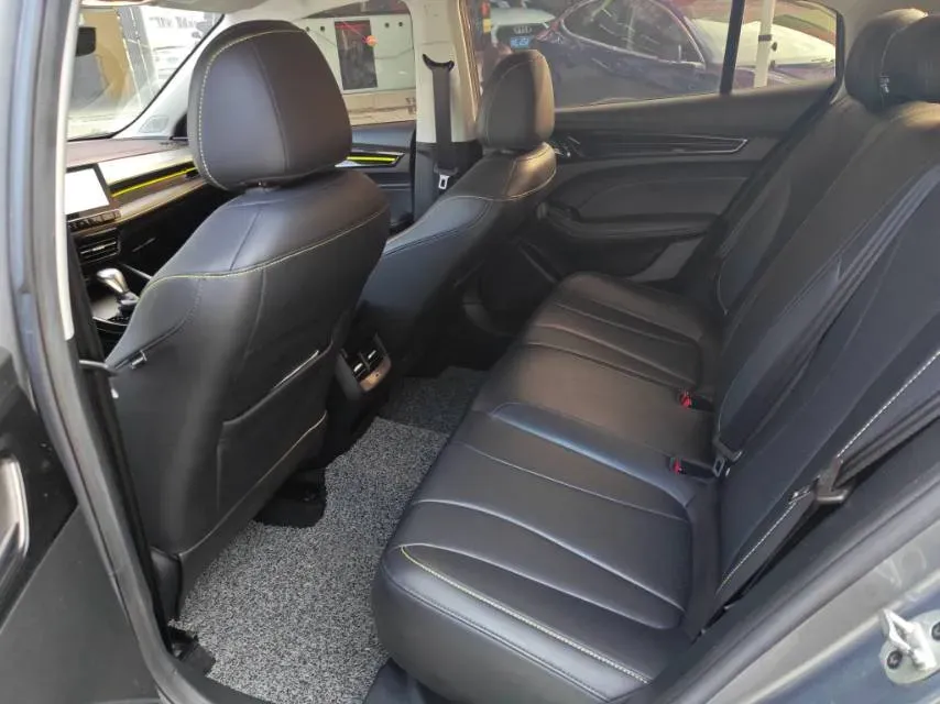 2021 Roewe i5 1.5L 120HP L4 CVT,autocango,china used car exporter,china ev exporter,chinese used car exporter,chinese used ev exporter