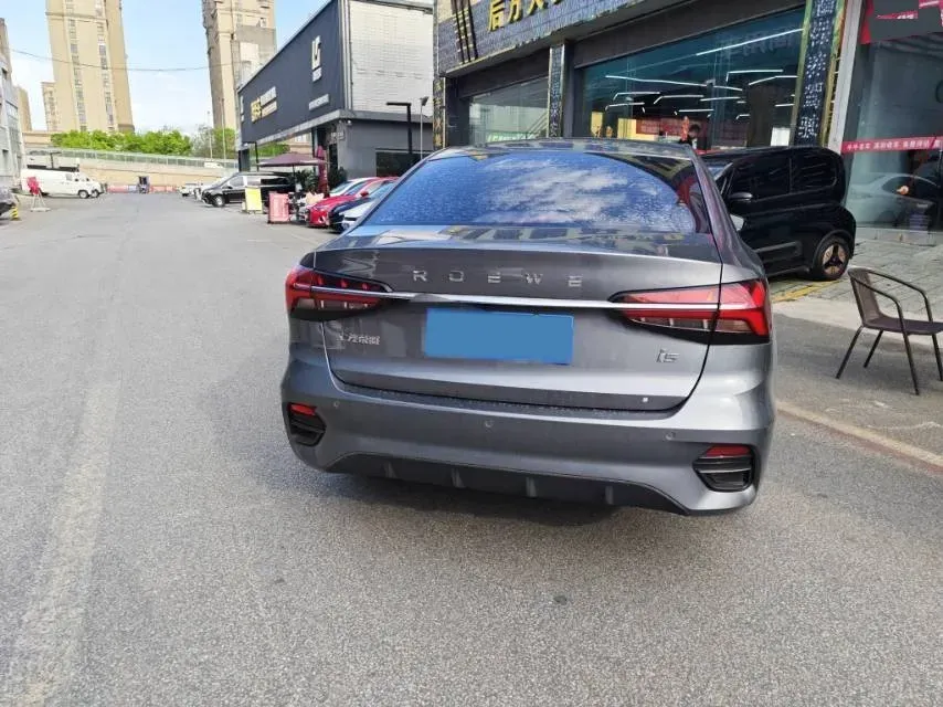 2021 Roewe i5 1.5L 120HP L4 CVT,autocango,china used car exporter,china ev exporter,chinese used car exporter,chinese used ev exporter