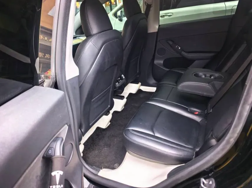 2022 Tesla Model Y BEV 60KWH,autocango,china used car exporter,china ev exporter,chinese used car exporter,chinese used ev exporter