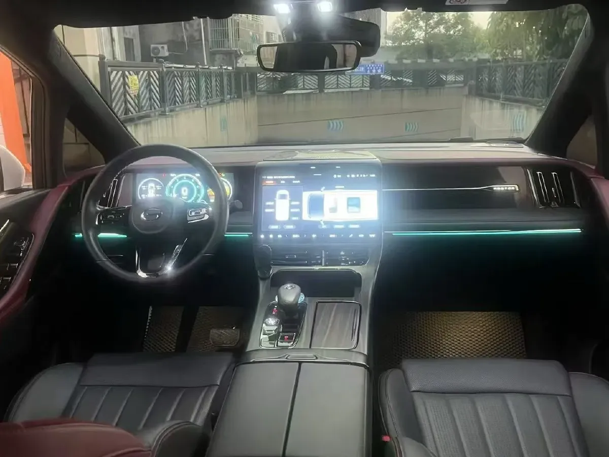 2023 GAC Trumpchi M8 2.0T 252HP L4 8AT,autocango,china used car exporter,china ev exporter,chinese used car exporter,chinese used ev exporter