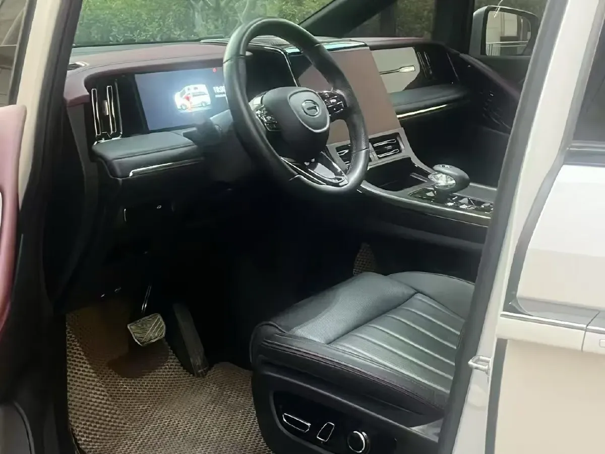 2023 GAC Trumpchi M8 2.0T 252HP L4 8AT,autocango,china used car exporter,china ev exporter,chinese used car exporter,chinese used ev exporter