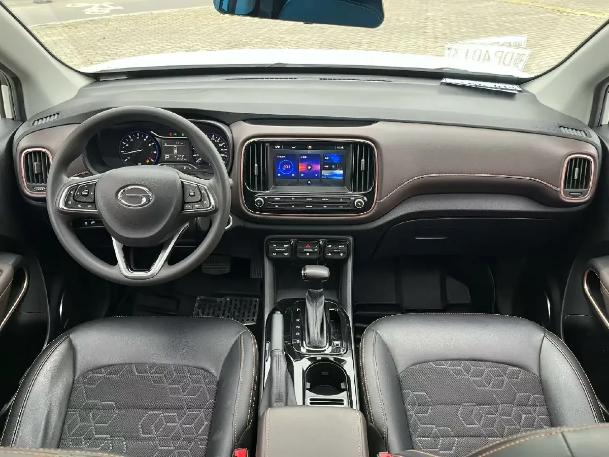 2017 GAC Trumpchi GS3 1.3T 137HP L4 6AT,autocango,china used car exporter,china ev exporter,chinese used car exporter,chinese used ev exporter