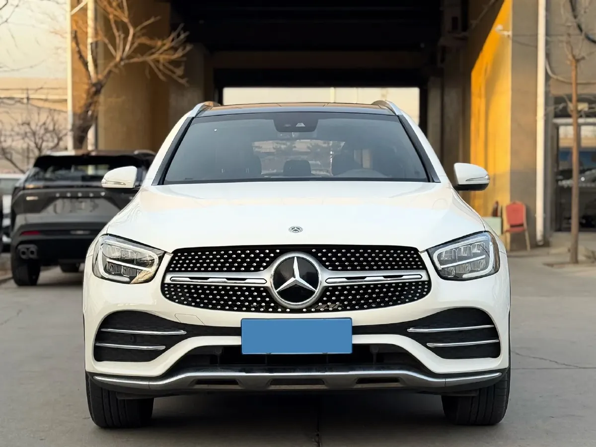 2020 Mercedes-Benz GLC Class 2.0T 258HP L4 9AT,autocango,china used car exporter,china ev exporter,chinese used car exporter,chinese used ev exporter