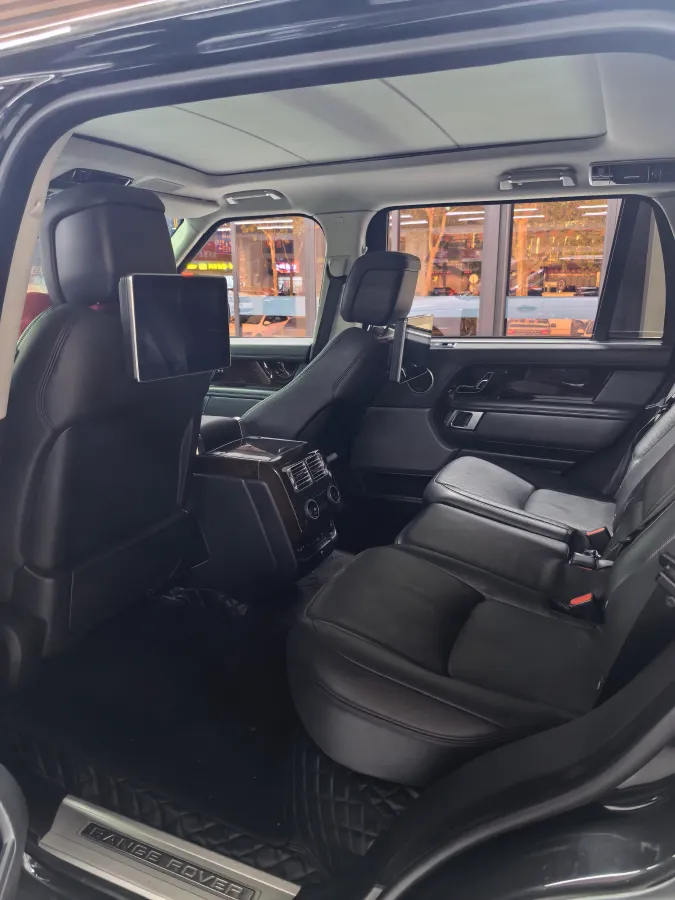 2020 Land Rover Range Rover 3.0T 400HP L6 8AT,autocango,china used car exporter,china ev exporter,chinese used car exporter,chinese used ev exporter