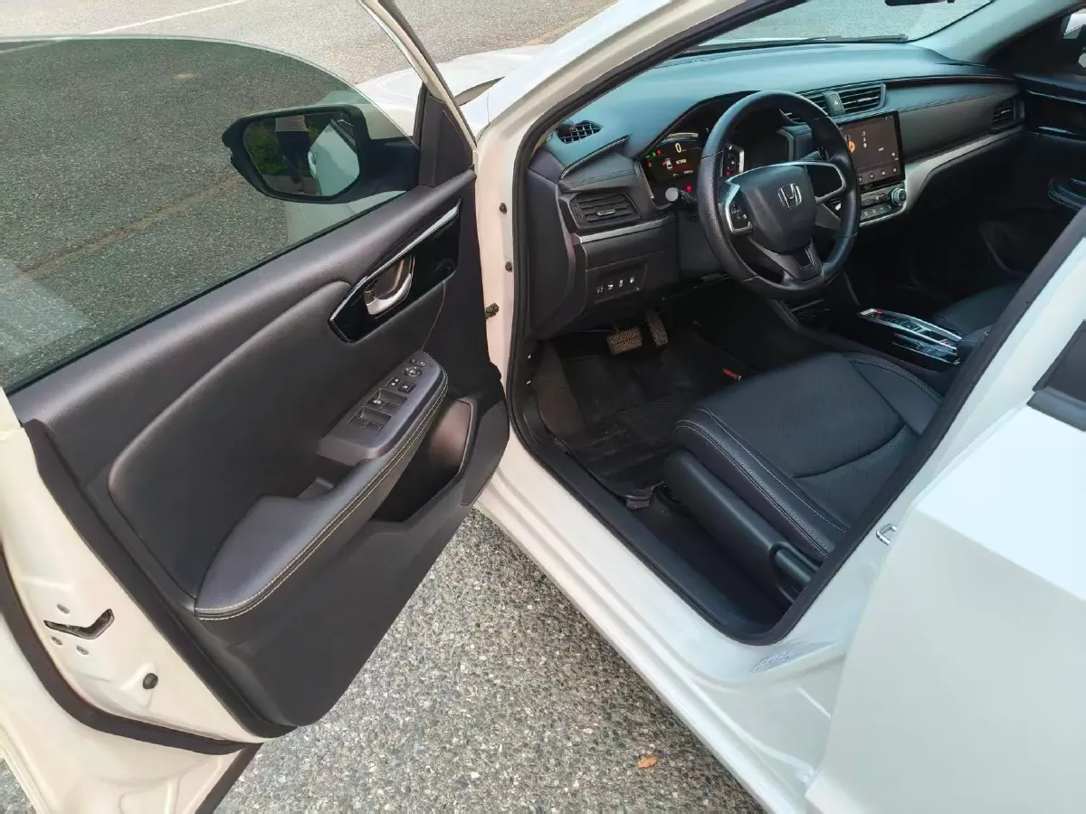 2021 Honda Envix 1.5L 109HP L4 E-CVT Hybrid,autocango,china used car exporter,china ev exporter,chinese used car exporter,chinese used ev exporter