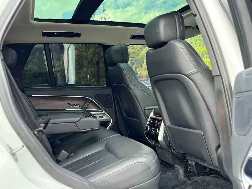 2023 Land Rover Range Rover 3.0T 360HP L6 8AT,autocango,china used car exporter,china ev exporter,chinese used car exporter,chinese used ev exporter