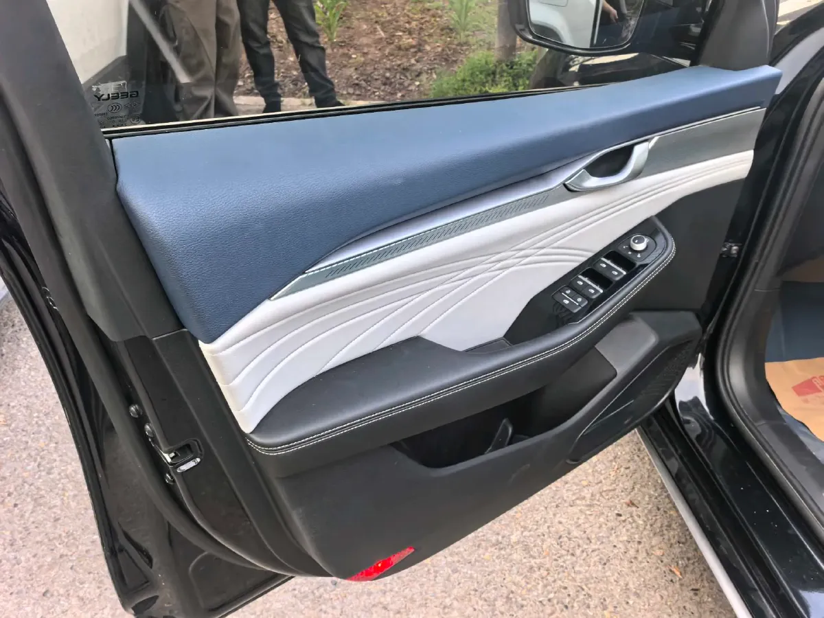 2023 Geely Preface 2.0T 190HP L4 7DCT,autocango,china used car exporter,china ev exporter,chinese used car exporter,chinese used ev exporter