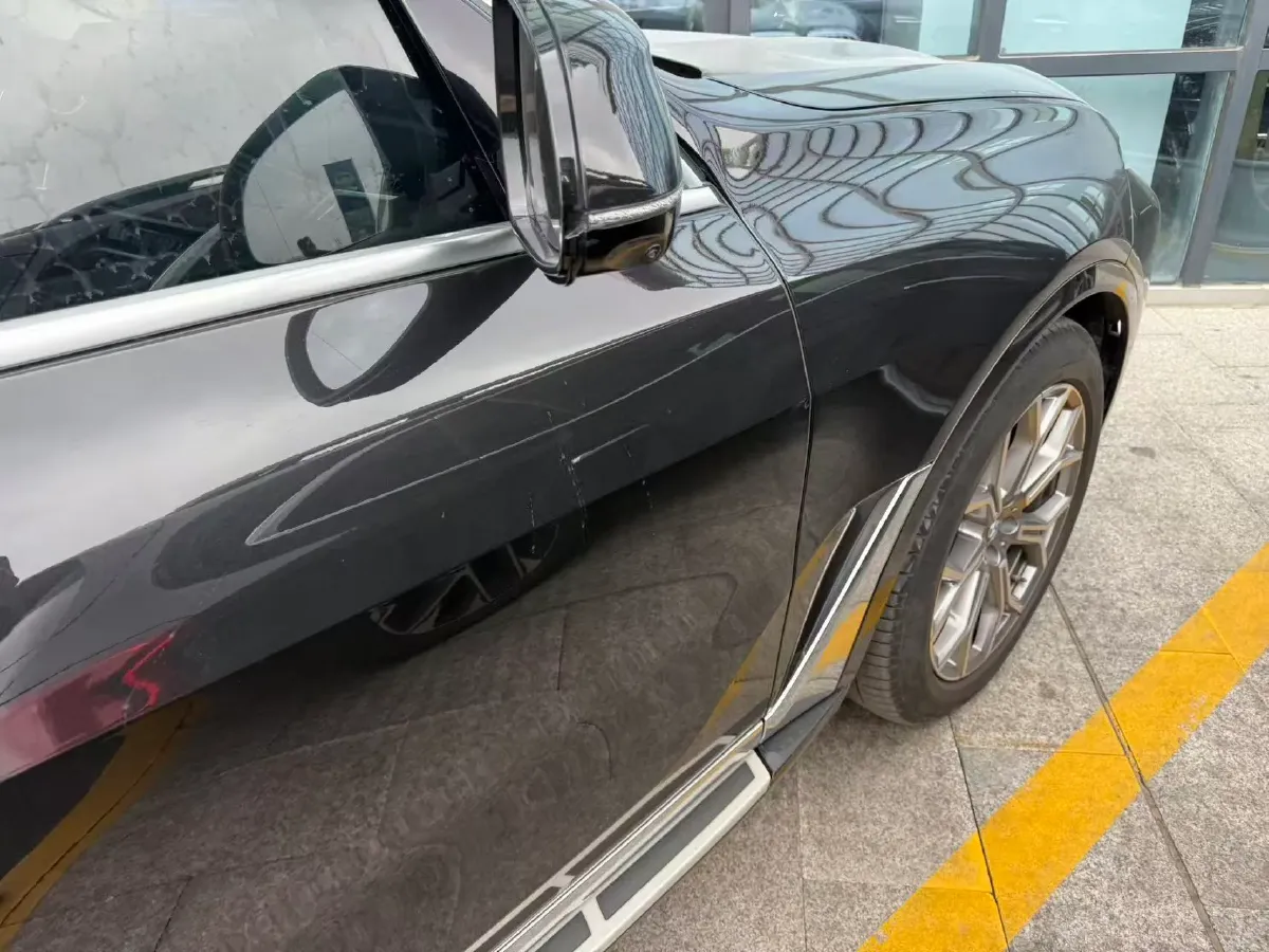 2023 BMW X7 3.0T 381HP L6 8AT,autocango,china used car exporter,china ev exporter,chinese used car exporter,chinese used ev exporter