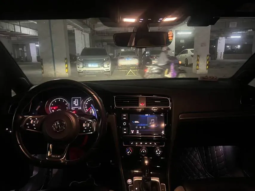 2019 BYD Song MAX 1.5T 160HP L4 6DCT PHEV 15.98KWH,autocango,china used car exporter,china ev exporter,chinese used car exporter,chinese used ev exporter