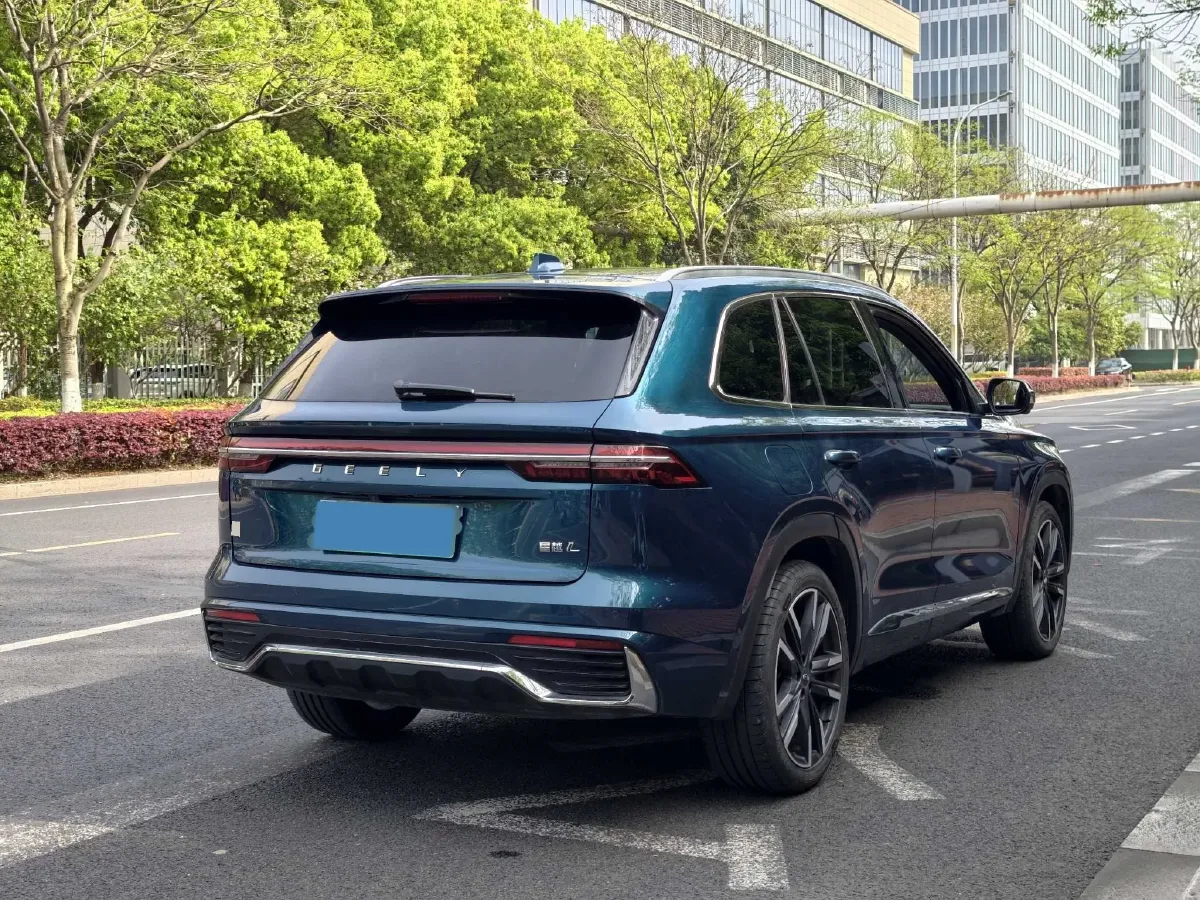 2021 Geely Monjaro 2.0T 218HP L4 7DCT,autocango,china used car exporter,china ev exporter,chinese used car exporter,chinese used ev exporter