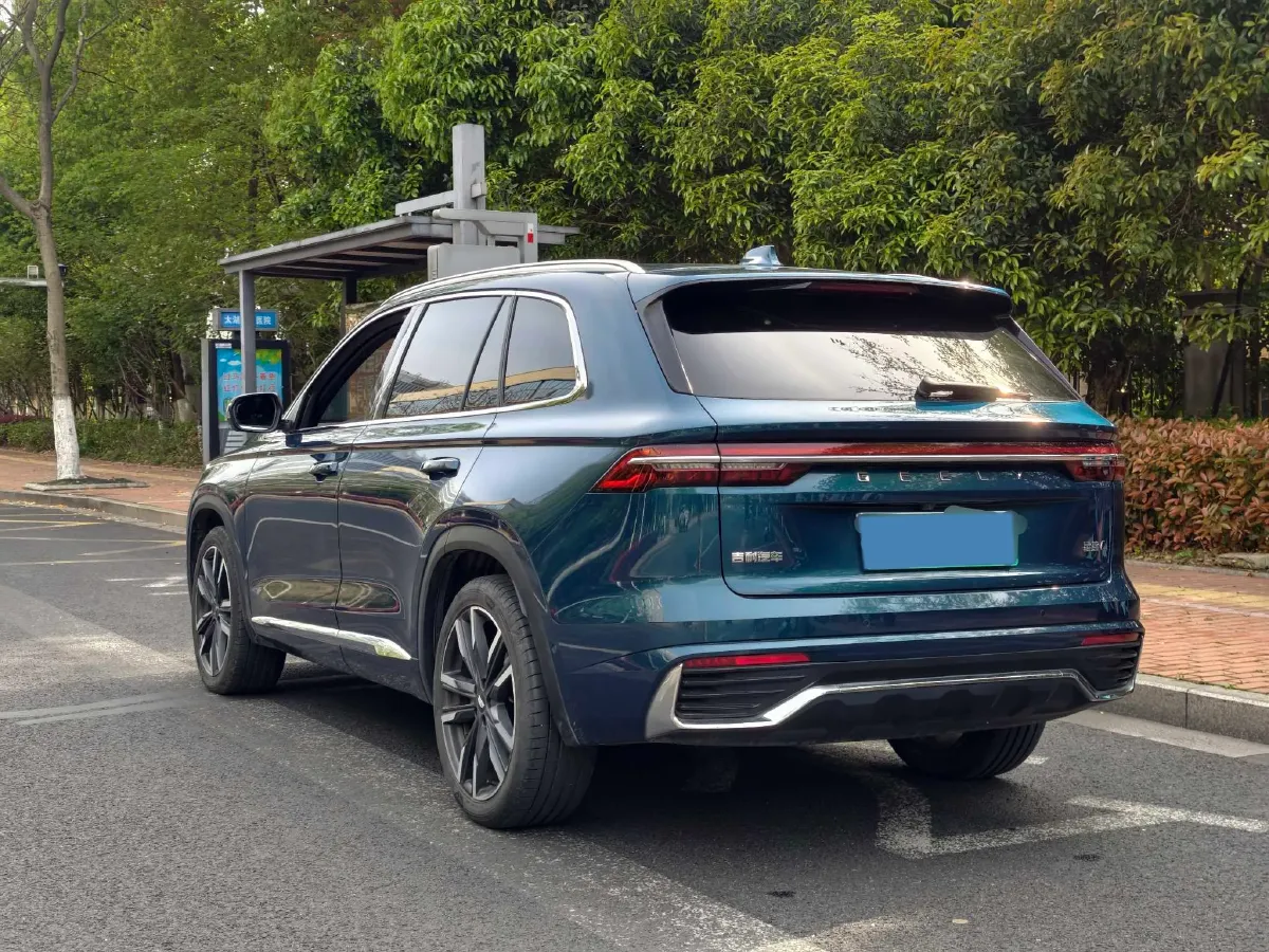 2021 Geely Monjaro 2.0T 218HP L4 7DCT,autocango,china used car exporter,china ev exporter,chinese used car exporter,chinese used ev exporter