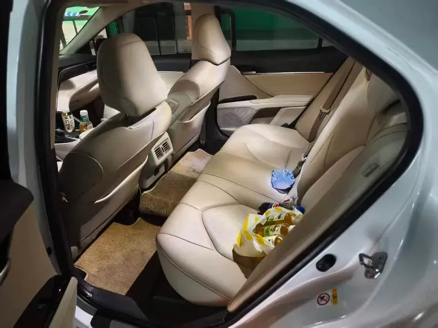 2018 Toyota Camry 2.0L 169HP L4 6AT,autocango,china used car exporter,china ev exporter,chinese used car exporter,chinese used ev exporter