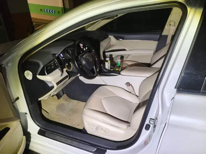 2018 Toyota Camry 2.0L 169HP L4 6AT,autocango,china used car exporter,china ev exporter,chinese used car exporter,chinese used ev exporter
