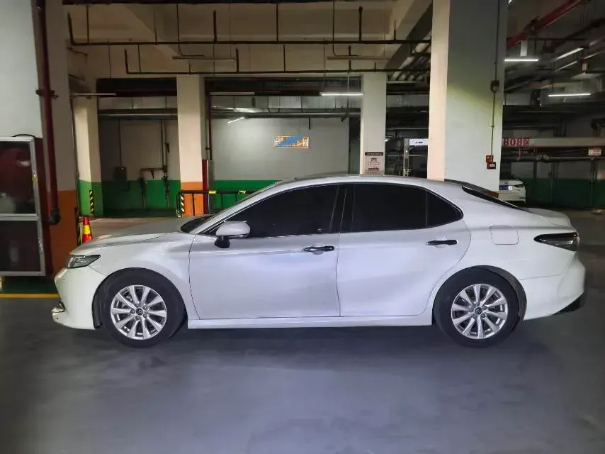 2018 Toyota Camry 2.0L 169HP L4 6AT,autocango,china used car exporter,china ev exporter,chinese used car exporter,chinese used ev exporter