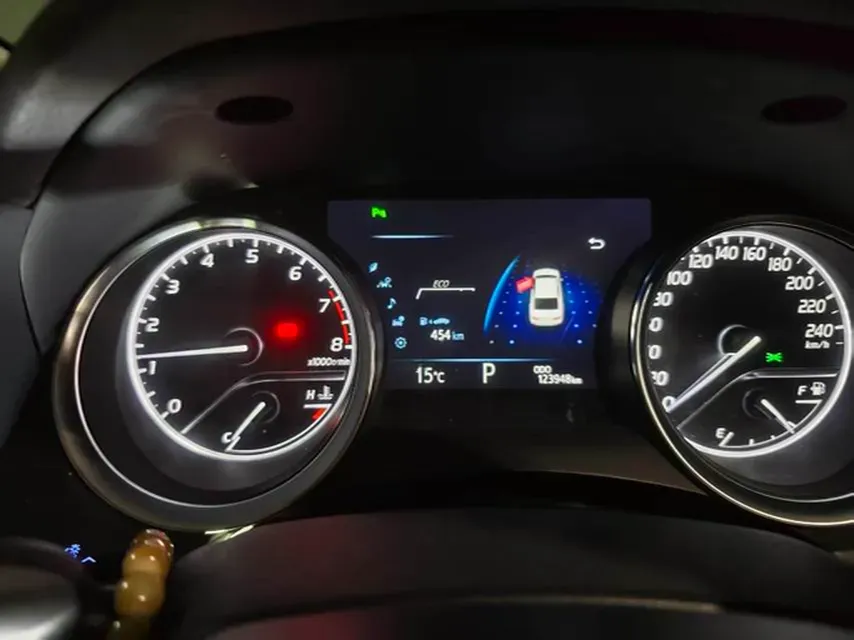 2018 Toyota Camry 2.0L 169HP L4 6AT,autocango,china used car exporter,china ev exporter,chinese used car exporter,chinese used ev exporter