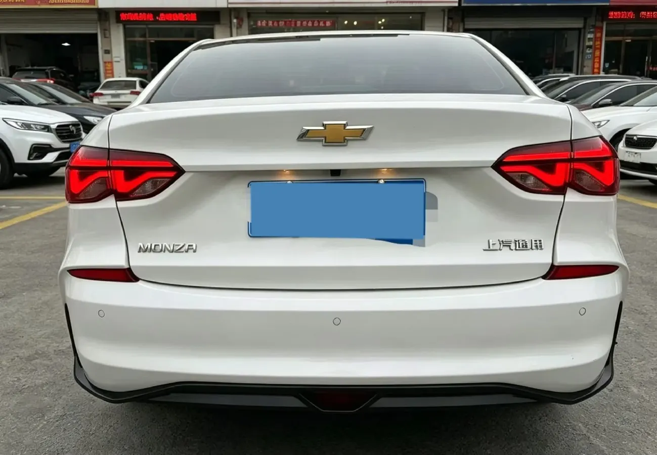 2024 Chevrolet Monza 1.5L 113HP L4 6DCT,autocango,china used car exporter,china ev exporter,chinese used car exporter,chinese used ev exporter