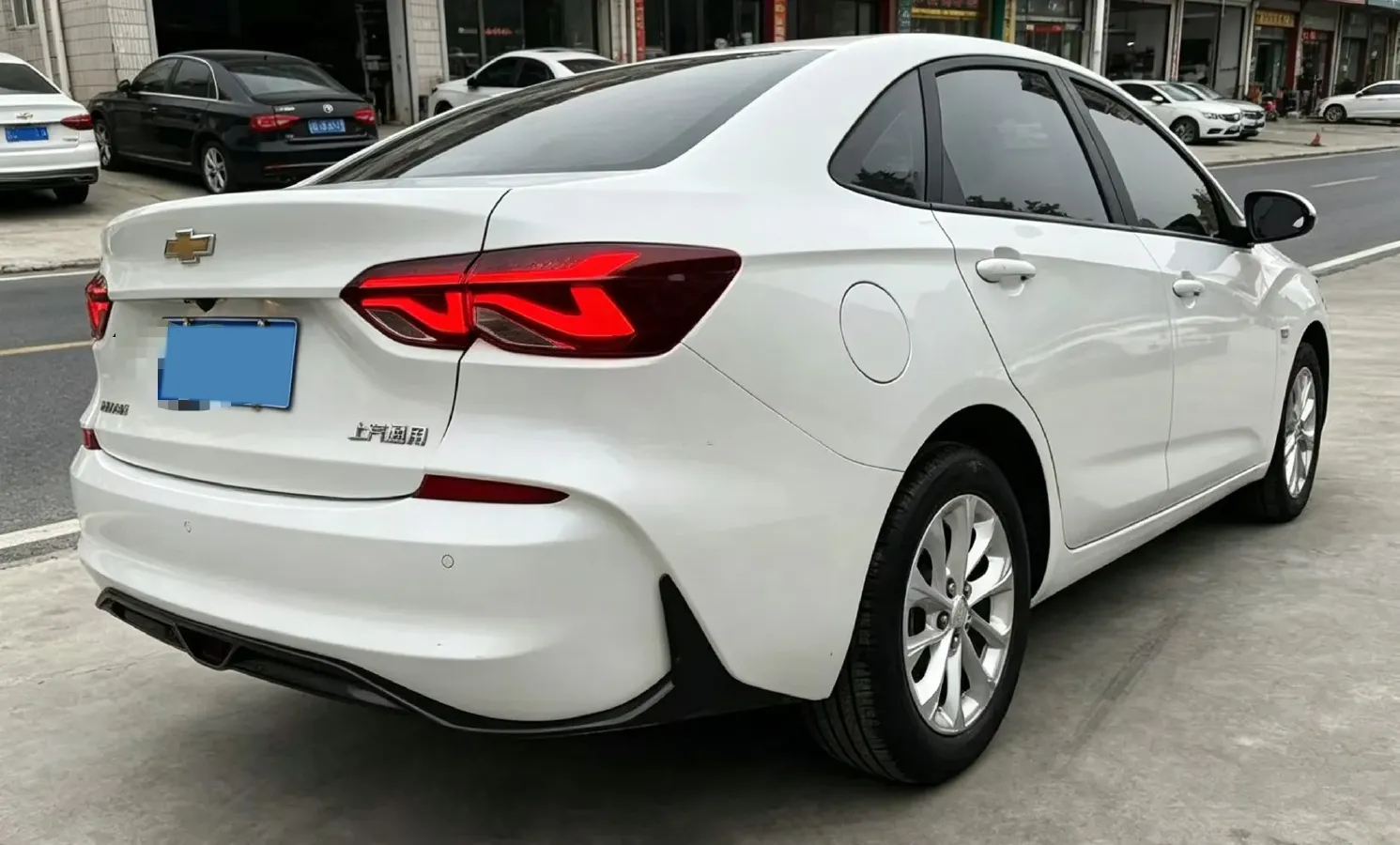 2024 Chevrolet Monza 1.5L 113HP L4 6DCT,autocango,china used car exporter,china ev exporter,chinese used car exporter,chinese used ev exporter