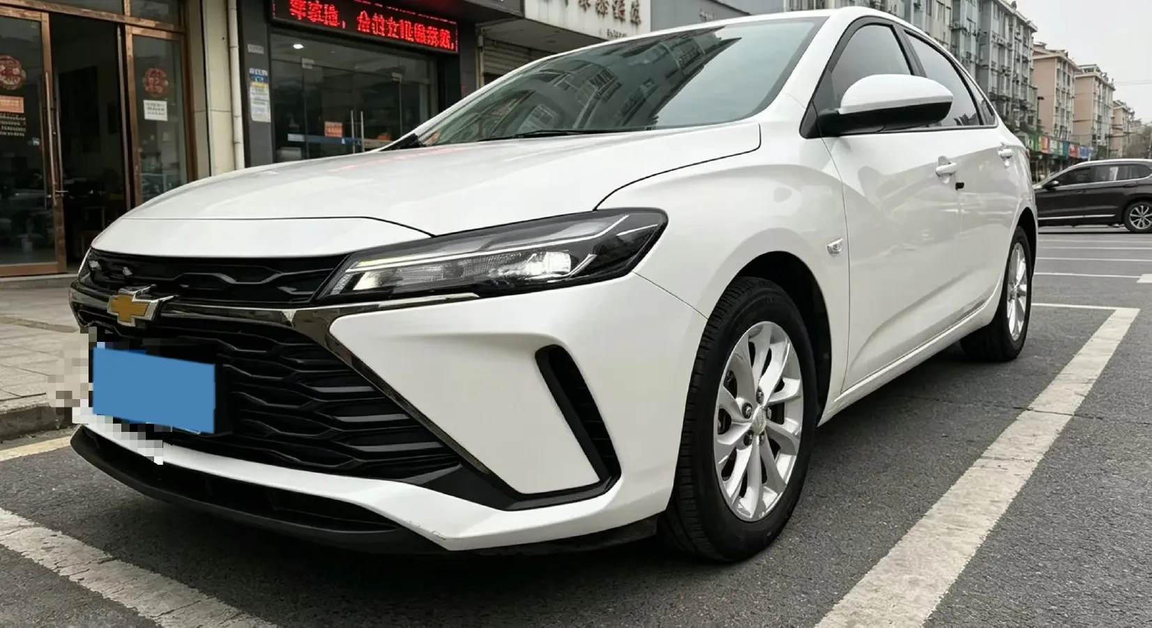 2024 Chevrolet Monza 1.5L 113HP L4 6DCT,autocango,china used car exporter,china ev exporter,chinese used car exporter,chinese used ev exporter