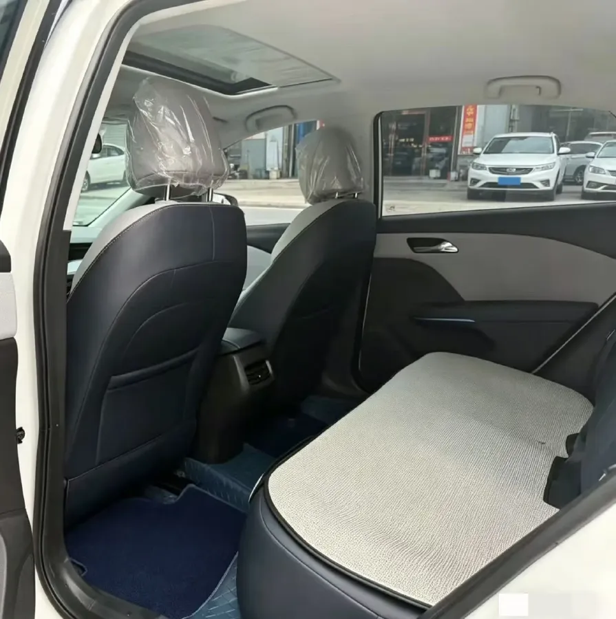 2024 Chevrolet Monza 1.5L 113HP L4 6DCT,autocango,china used car exporter,china ev exporter,chinese used car exporter,chinese used ev exporter