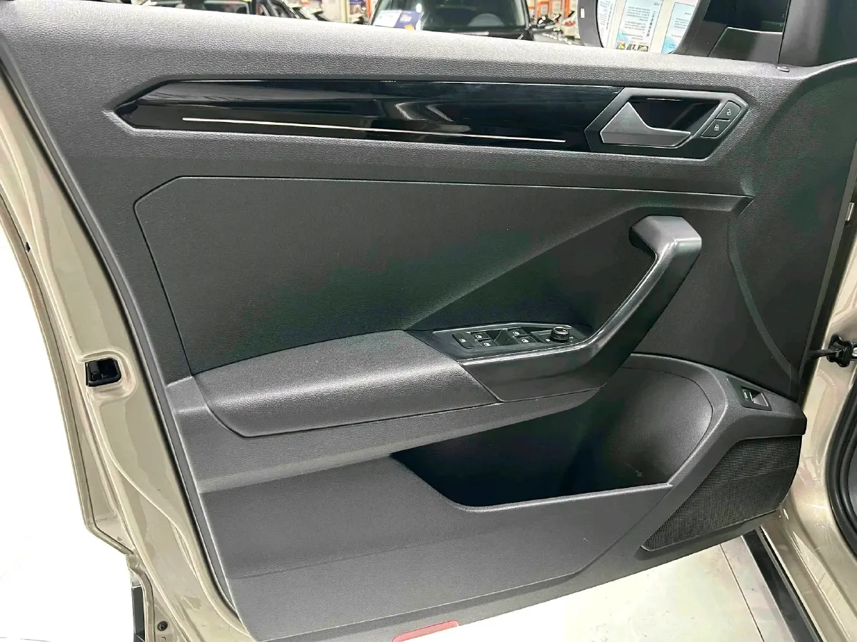 2018 Borgward BX7 2.0T 224HP L4 6AT,autocango,china used car exporter,china ev exporter,chinese used car exporter,chinese used ev exporter