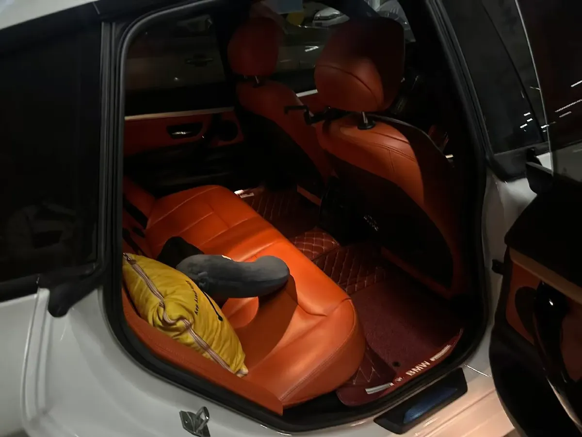 2019 BMW 3 Series GT 2.0T 184HP L4 8AT,autocango,china used car exporter,china ev exporter,chinese used car exporter,chinese used ev exporter