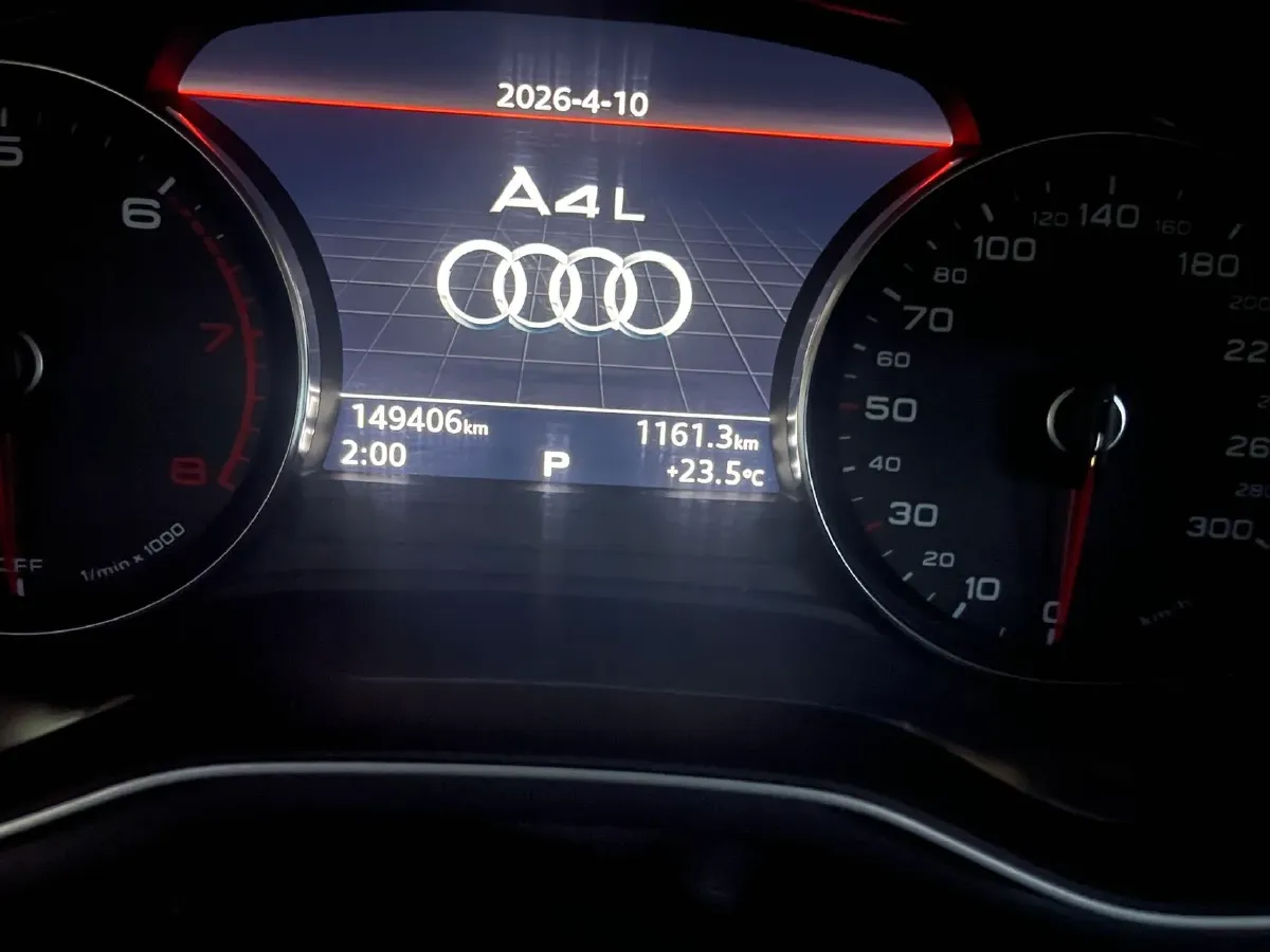 2019 Audi A4L 2.0T 190HP L4 7DCT,autocango,china used car exporter,china ev exporter,chinese used car exporter,chinese used ev exporter