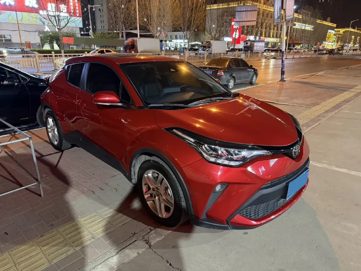 2023 Toyota C-HR 2.0L 171HP L4 CVT,autocango,china used car exporter,china ev exporter,chinese used car exporter,chinese used ev exporter