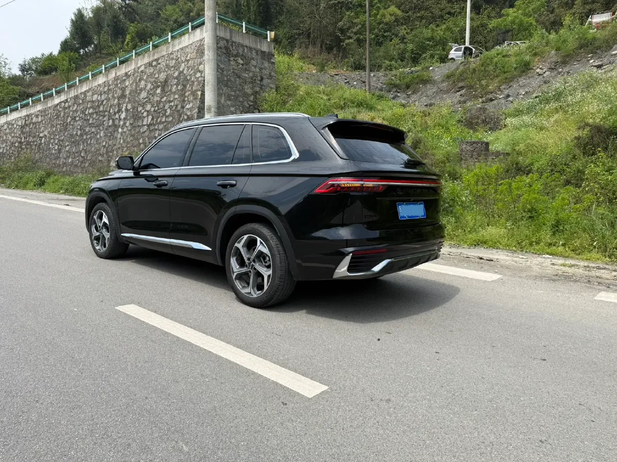 2024 Geely Monjaro 2.0T 218HP L4 7DCT,autocango,china used car exporter,china ev exporter,chinese used car exporter,chinese used ev exporter