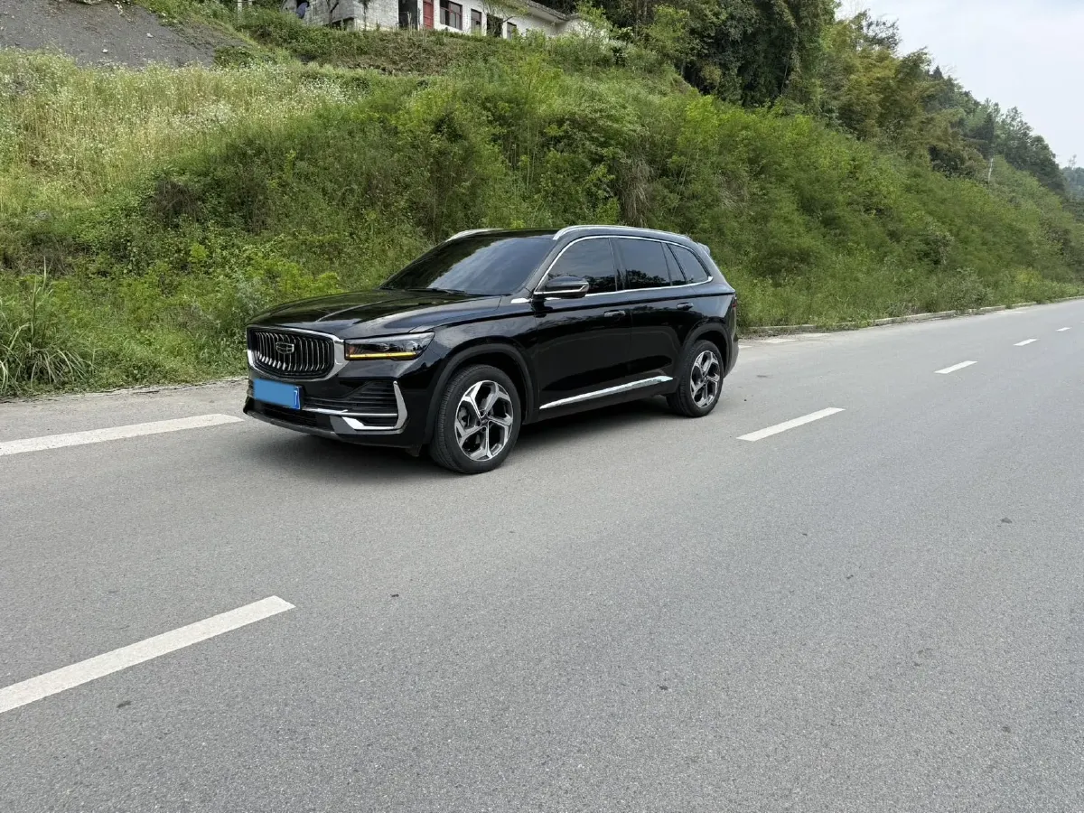 2024 Geely Monjaro 2.0T 218HP L4 7DCT,autocango,china used car exporter,china ev exporter,chinese used car exporter,chinese used ev exporter