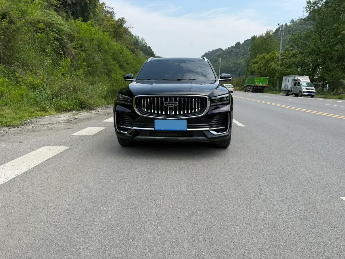 2024 Geely Monjaro 2.0T 218HP L4 7DCT,autocango,china used car exporter,china ev exporter,chinese used car exporter,chinese used ev exporter