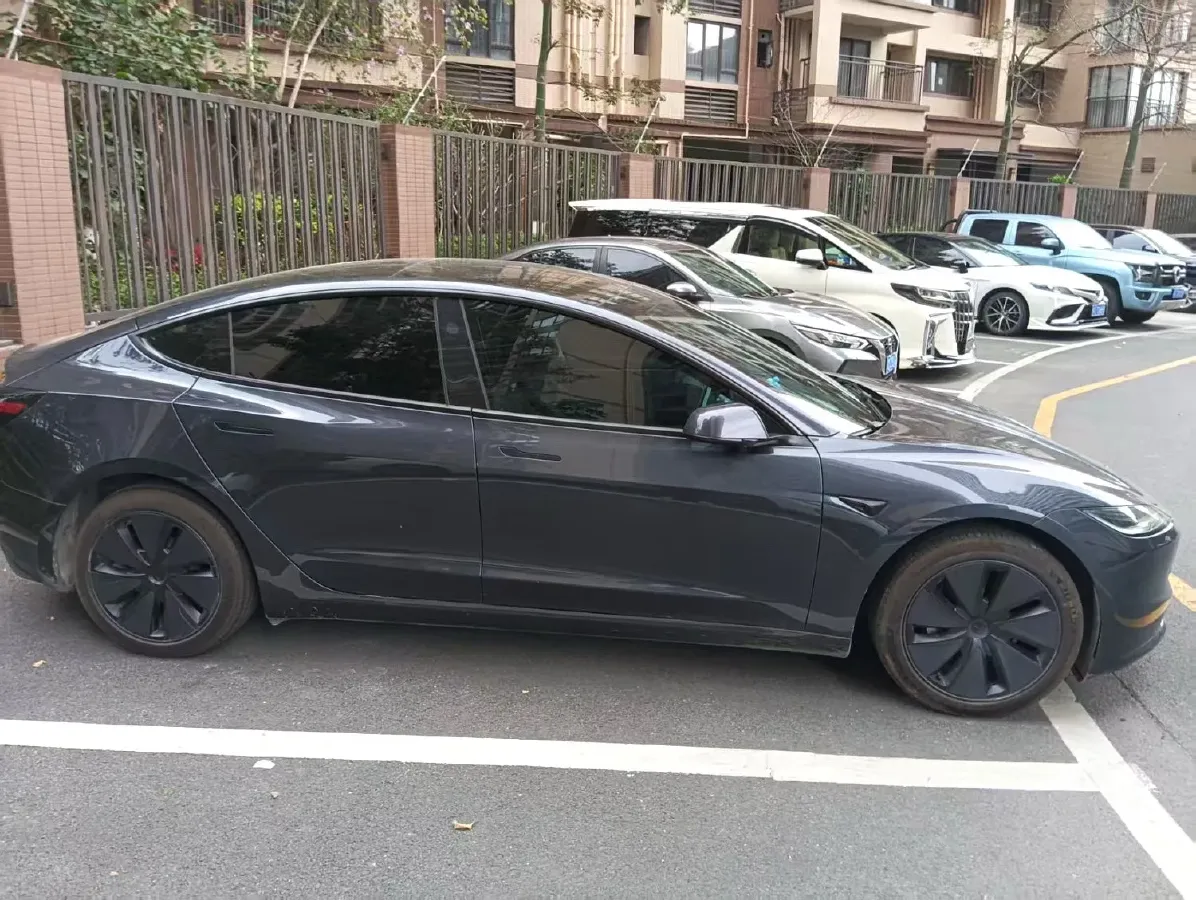 2023 HYPTEC GT BEV 80KWH,autocango,china used car exporter,china ev exporter,chinese used car exporter,chinese used ev exporter