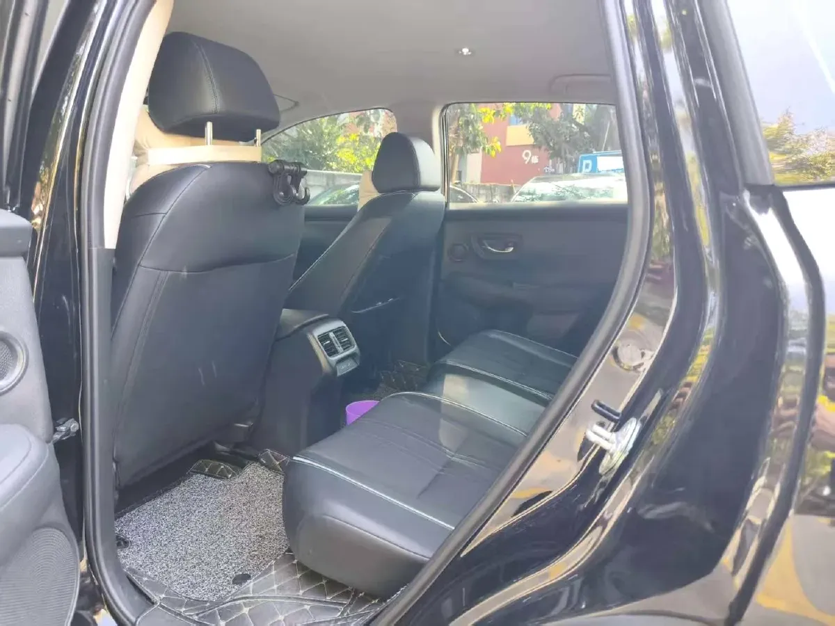 2023 Honda HR-V 1.5T 182HP L4 CVT,autocango,china used car exporter,china ev exporter,chinese used car exporter,chinese used ev exporter