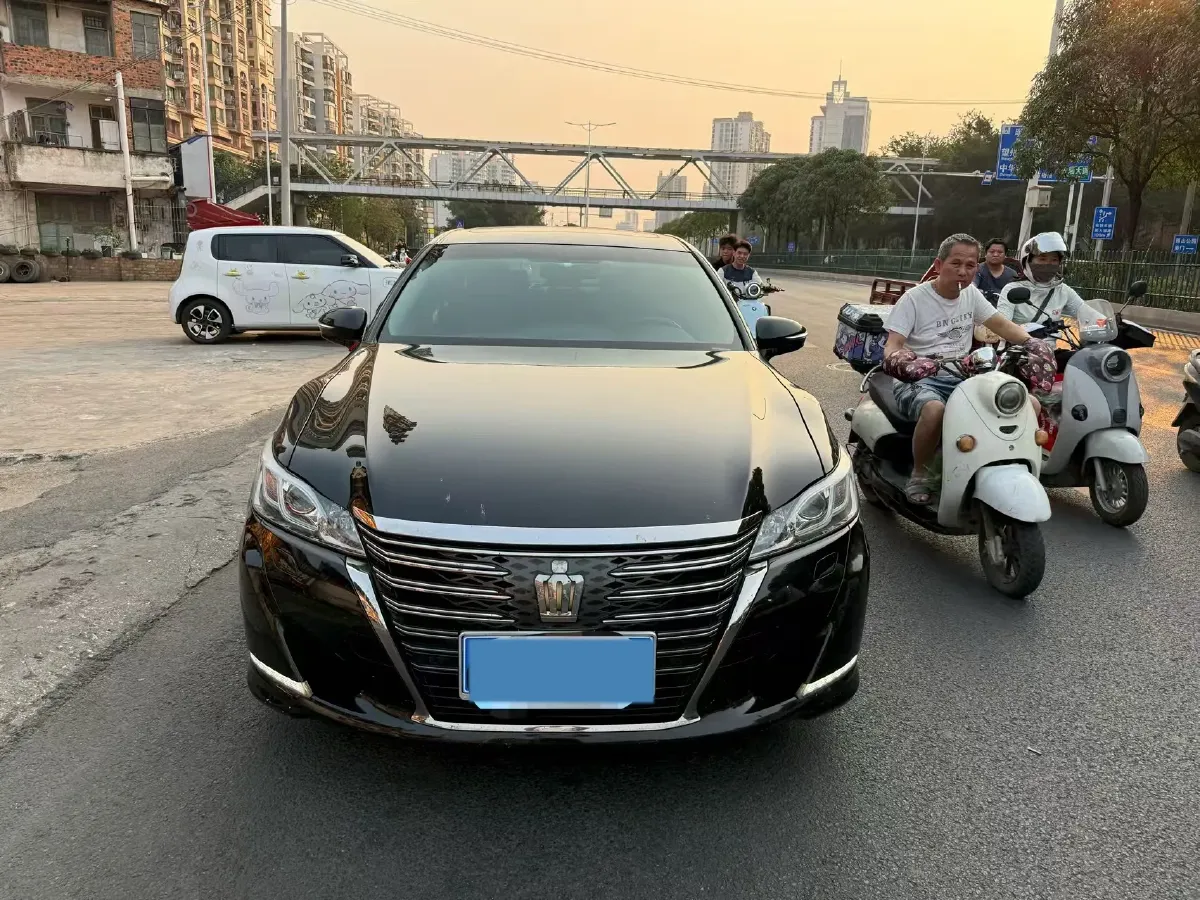 2018 Toyota Highlander 2.0T 220HP L4 6AT,autocango,china used car exporter,china ev exporter,chinese used car exporter,chinese used ev exporter