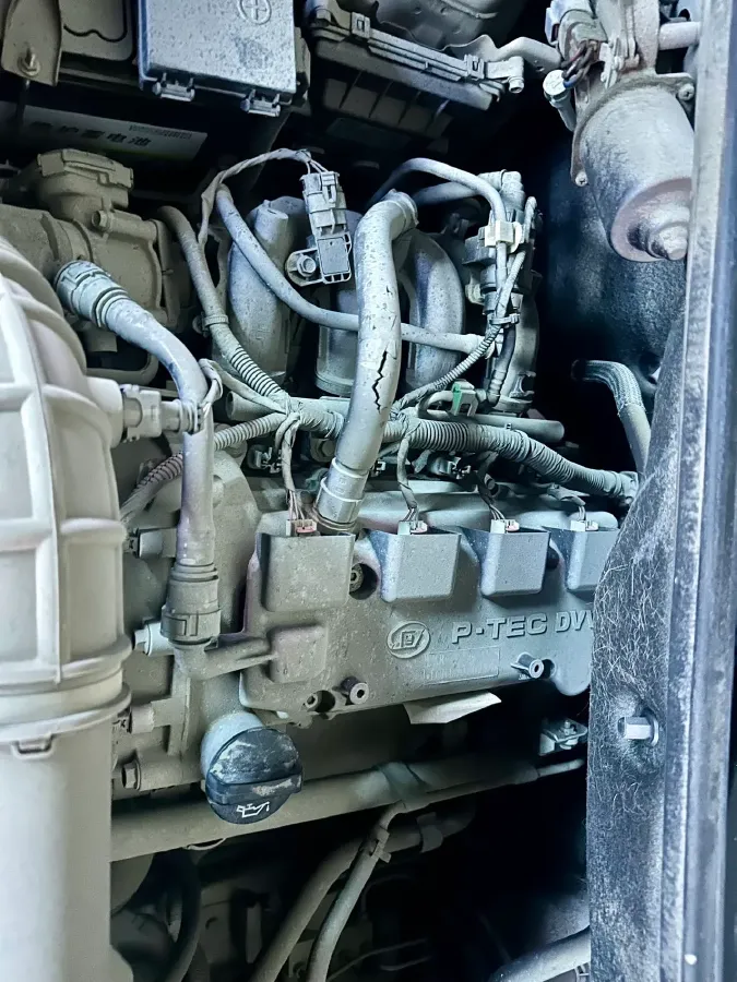 2022 WuLing HongGuang V 1.5L 99HP L4 6MT,autocango,china used car exporter,china ev exporter,chinese used car exporter,chinese used ev exporter