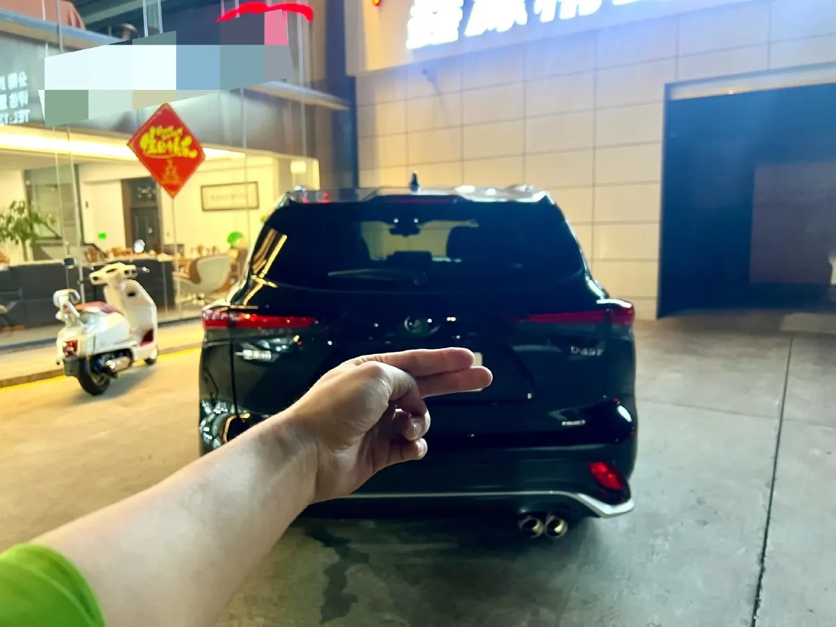 2024 Toyota Crown Kluger 2.0T 248HP L4 8AT,autocango,china used car exporter,china ev exporter,chinese used car exporter,chinese used ev exporter