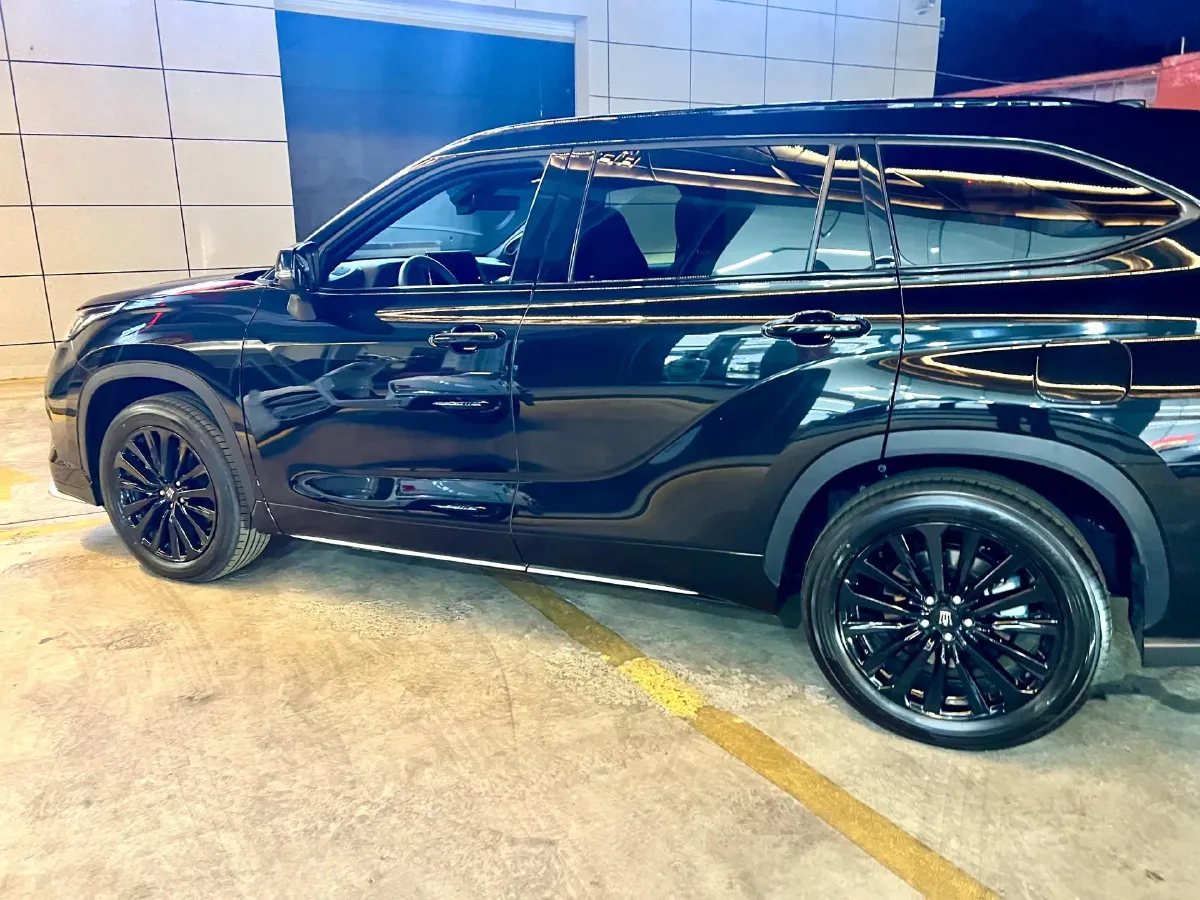 2024 Toyota Crown Kluger 2.0T 248HP L4 8AT,autocango,china used car exporter,china ev exporter,chinese used car exporter,chinese used ev exporter