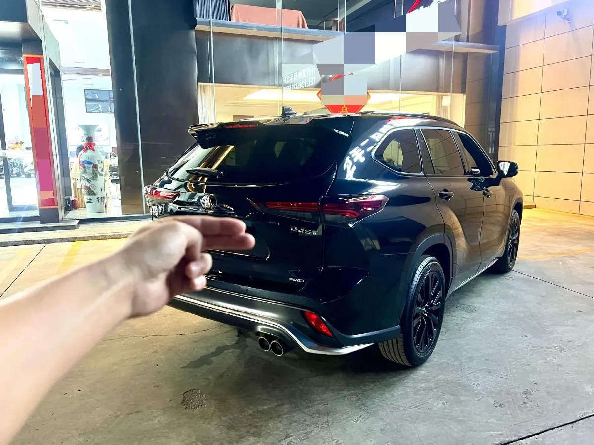 2024 Toyota Crown Kluger 2.0T 248HP L4 8AT,autocango,china used car exporter,china ev exporter,chinese used car exporter,chinese used ev exporter